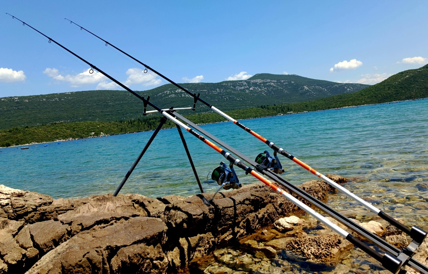 CAS 1030 CASTED štap KANA XT-30 Tele Surf 430cm 170g 6sec