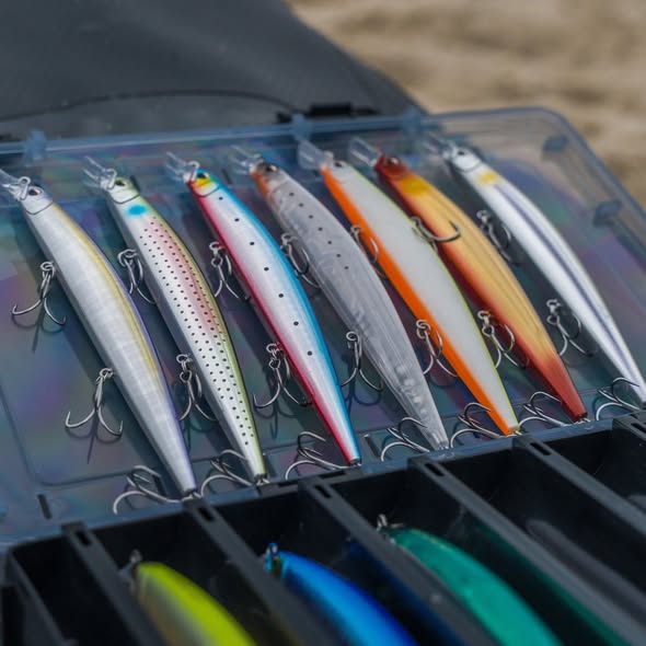 BDF-025S-006 Mustad varalica BAKU Dart ’n' Fall Egi 75mm 2.5" 12.0g 0.4oz 006Sunrise Red